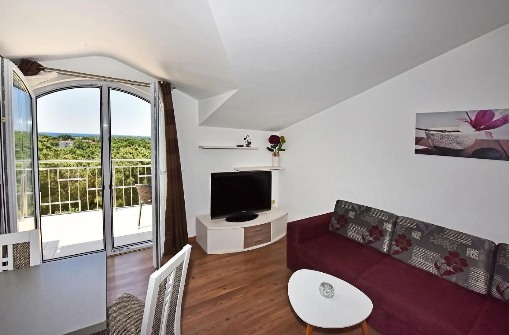 Гостевой дом Apartments House Tomic For Max 22 Persons Maj Пореч